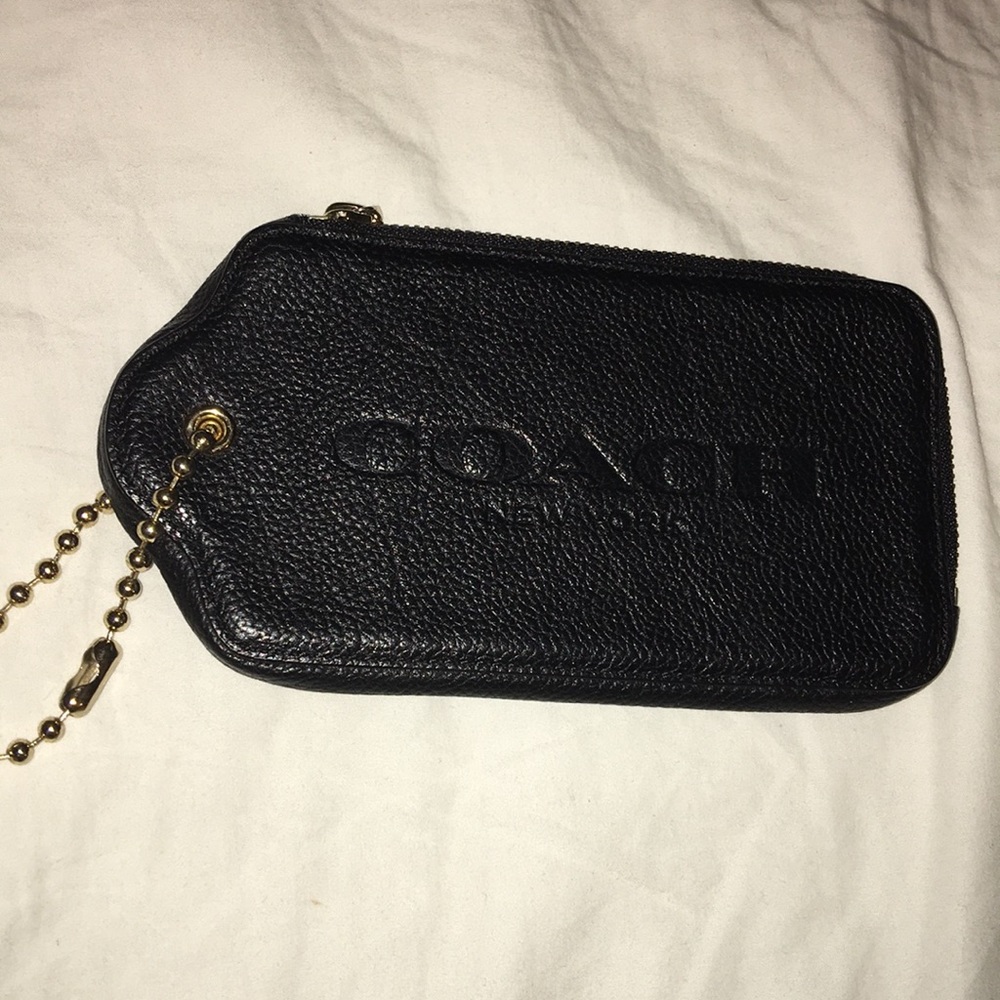 Coach hang tag wristlet/ card case